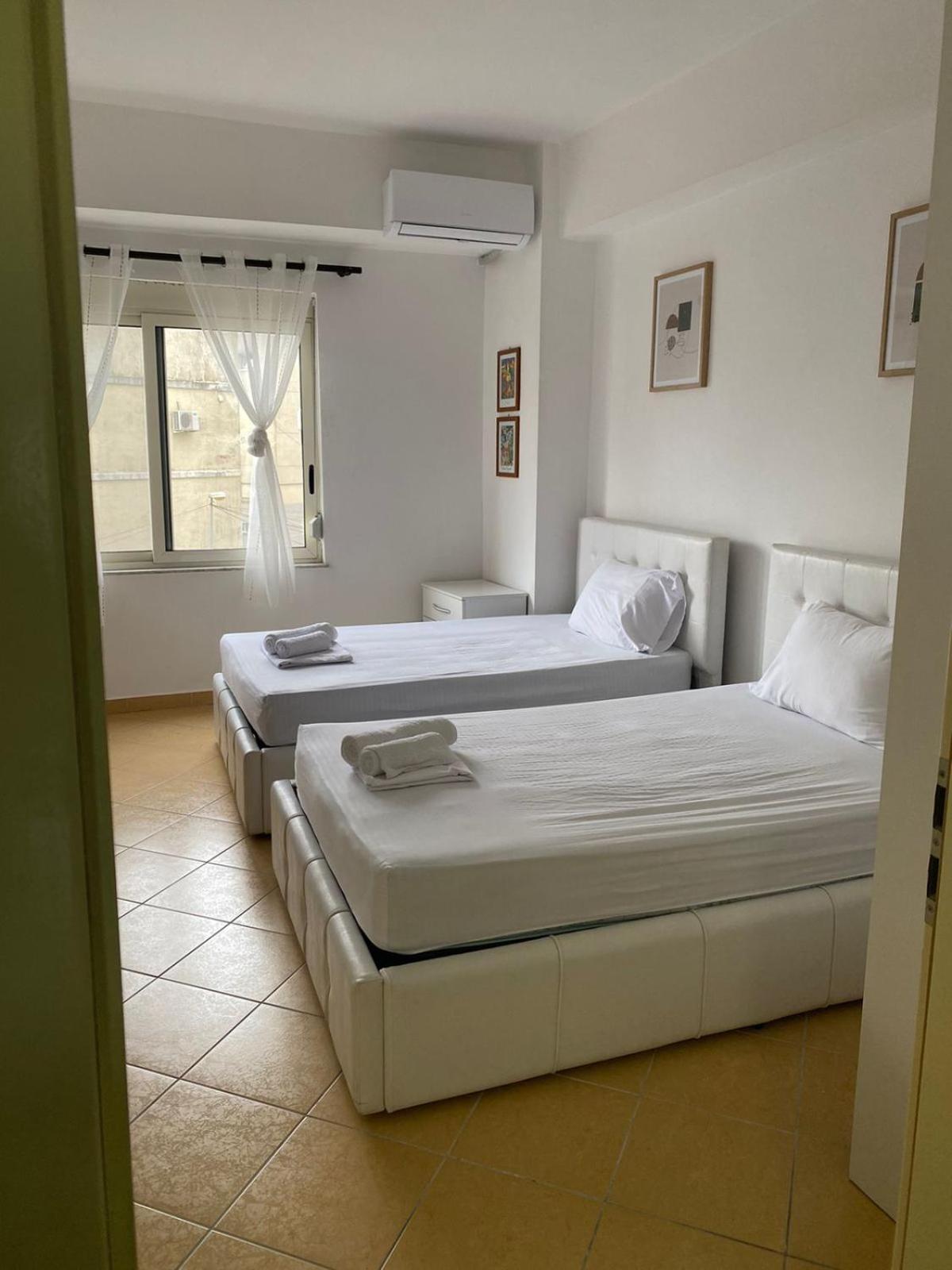 Nicole Apartments Rental Dıraç Dış mekan fotoğraf