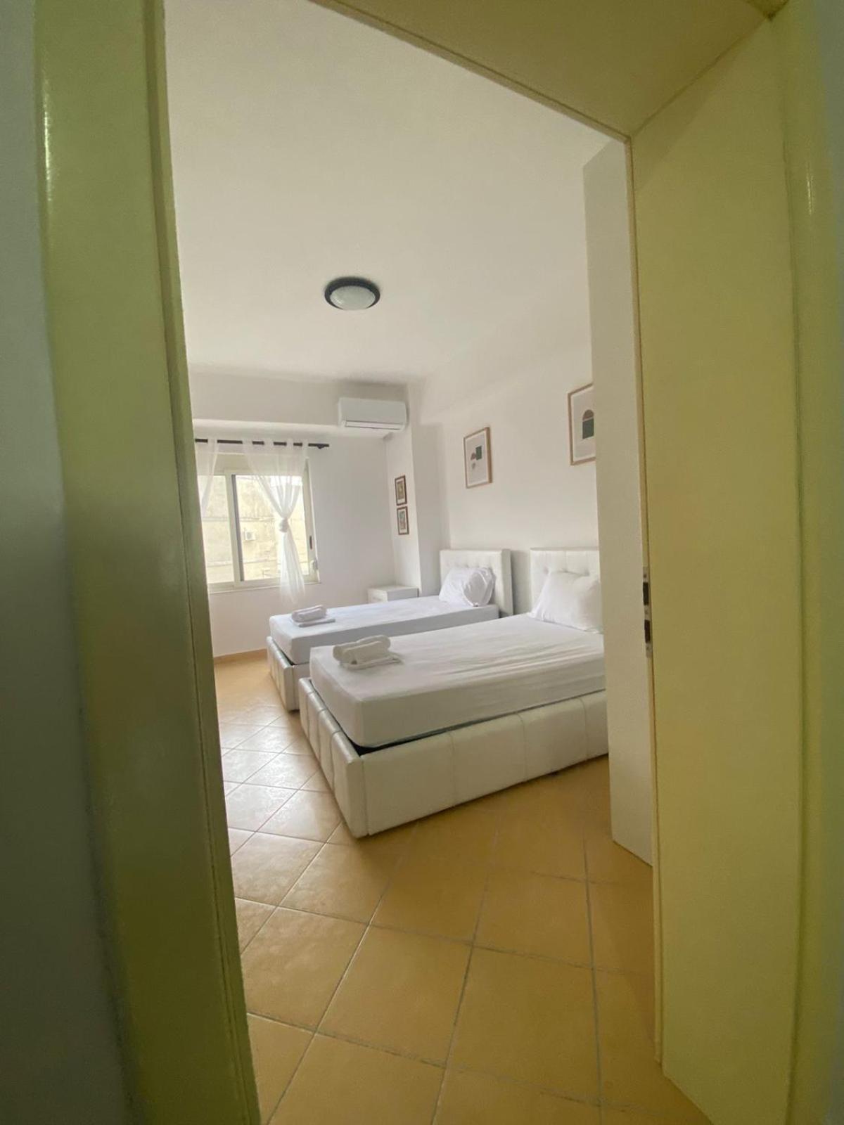 Nicole Apartments Rental Dıraç Dış mekan fotoğraf
