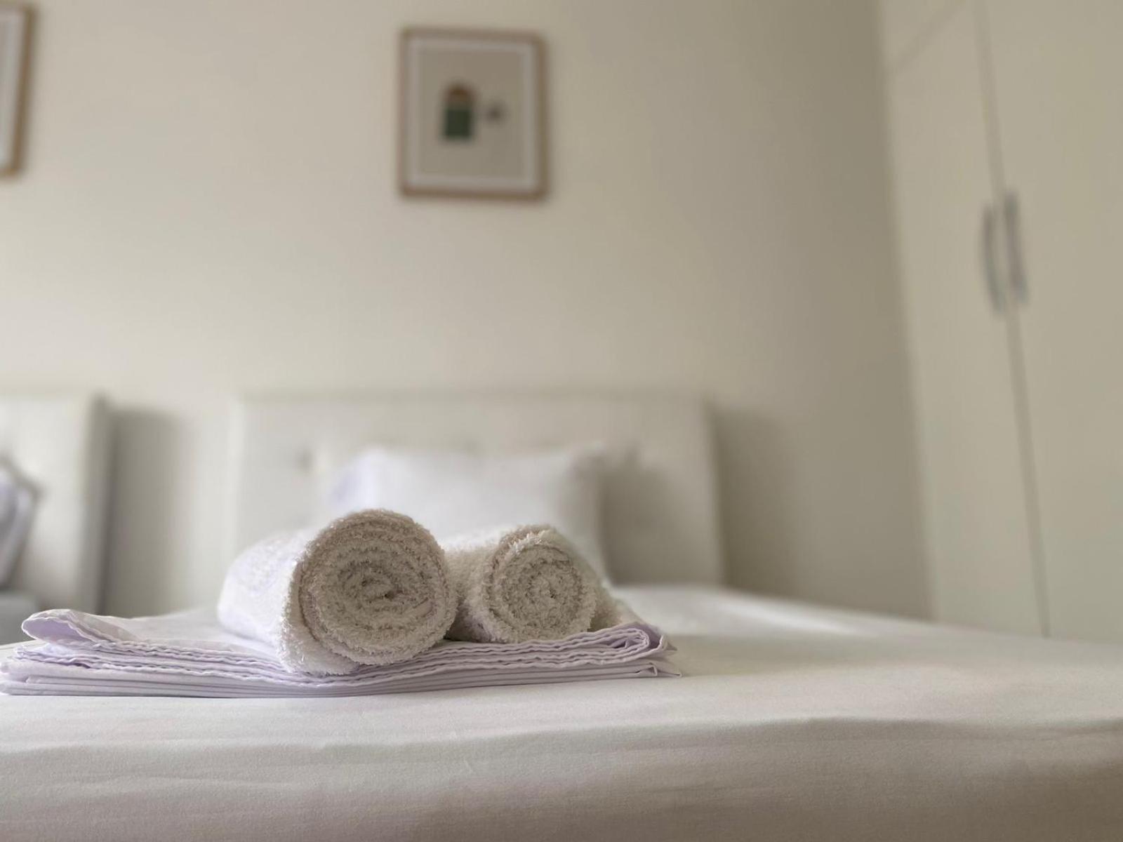 Nicole Apartments Rental Dıraç Dış mekan fotoğraf