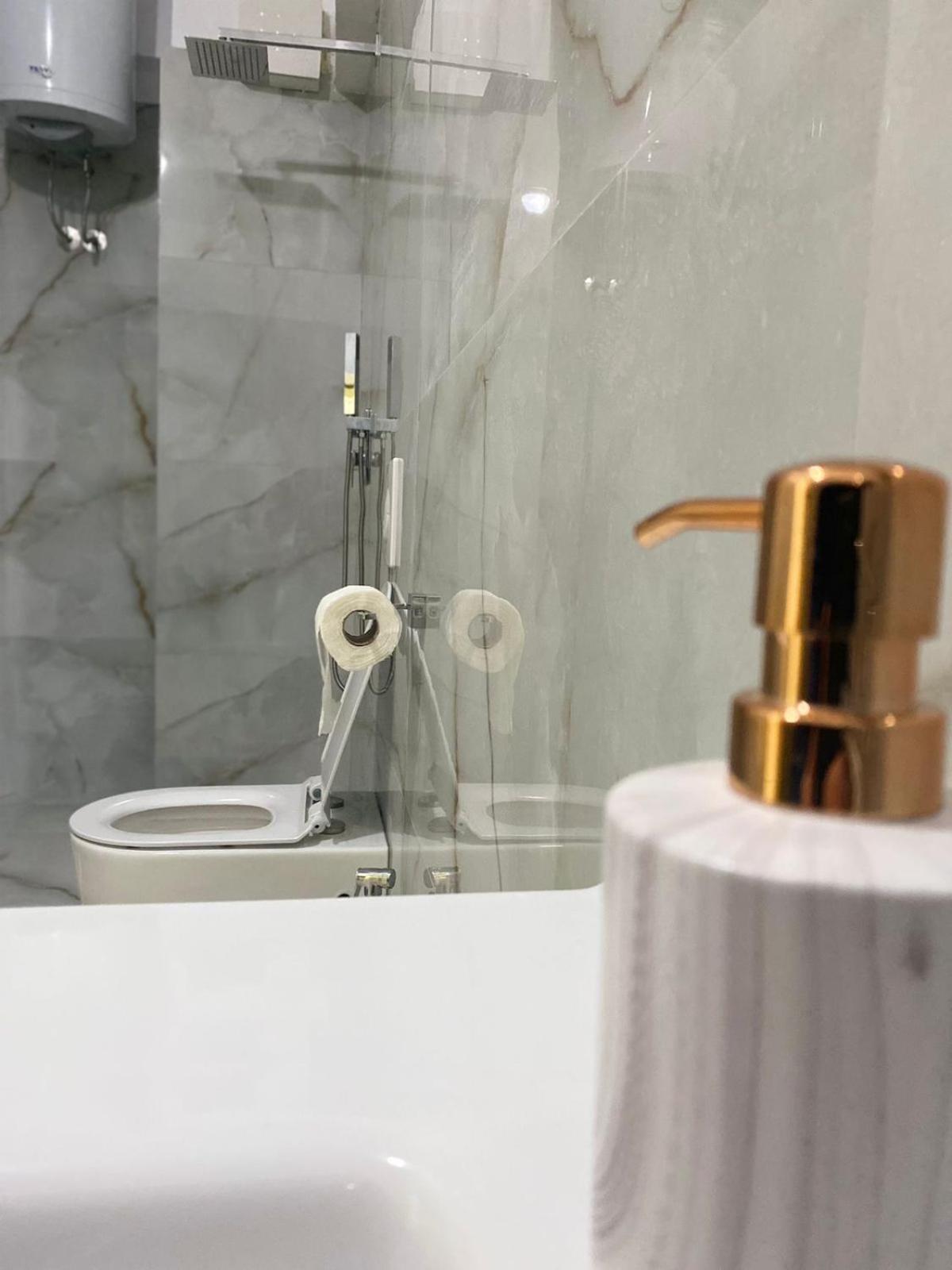 Nicole Apartments Rental Dıraç Dış mekan fotoğraf