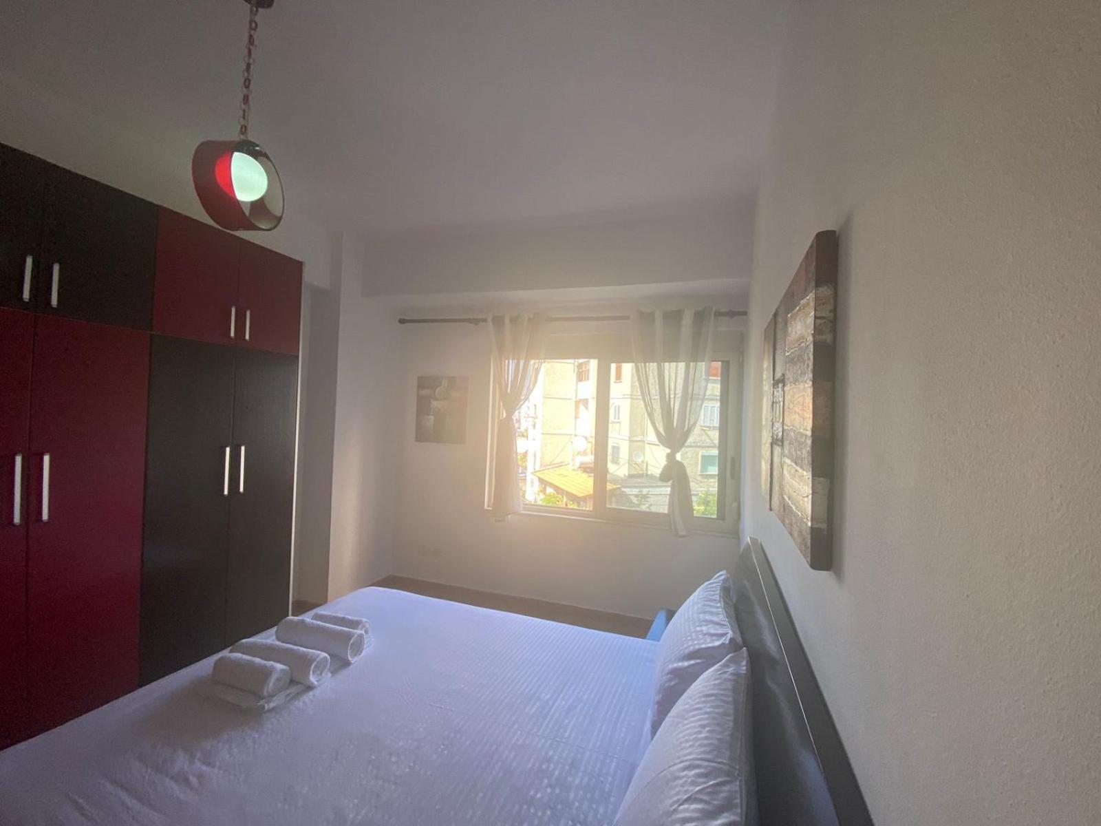 Nicole Apartments Rental Dıraç Dış mekan fotoğraf